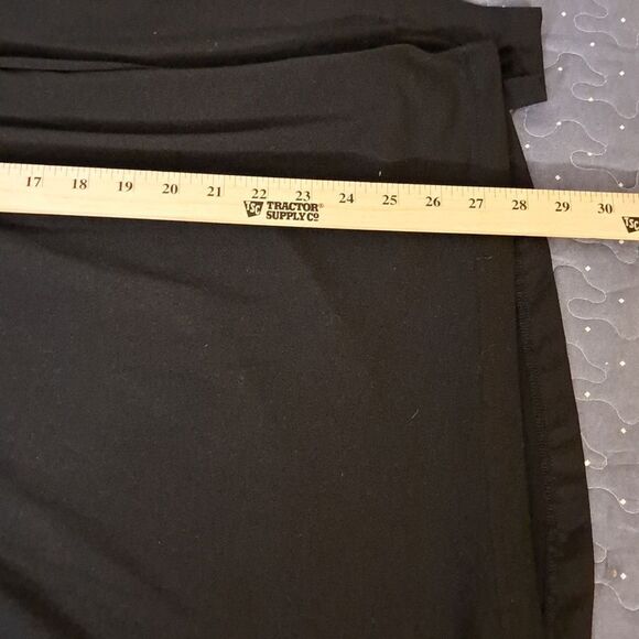 Magellan Black Half-Zip Long Sleeve shirt size medium - Picture 5 of 5